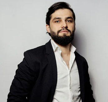 Андрей Смирнов